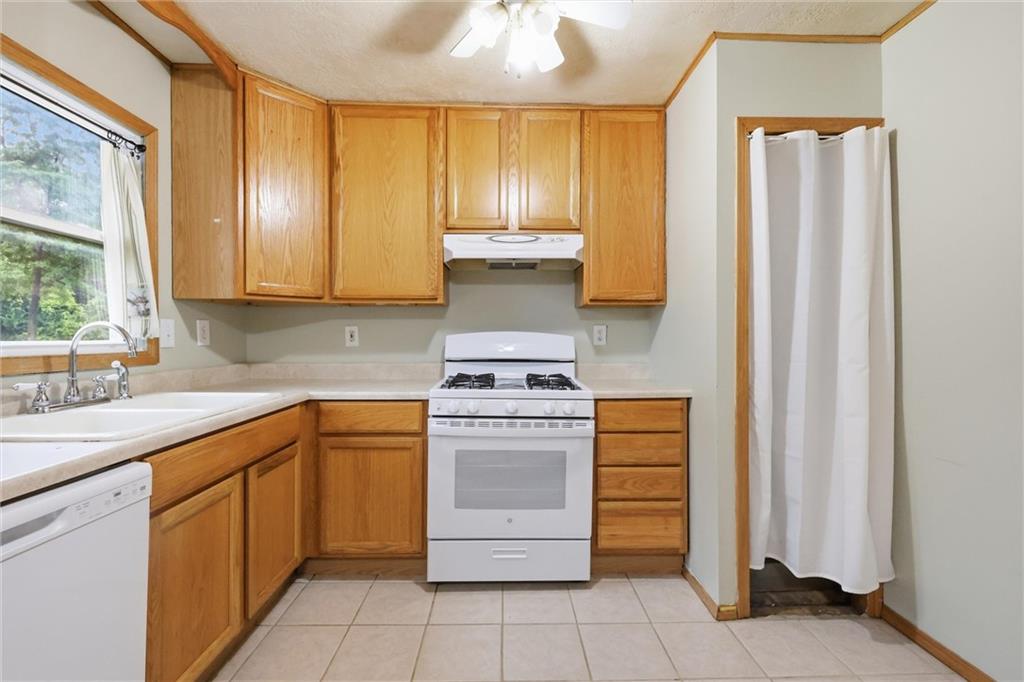 17511 Montgall Drive Property Photo 12
