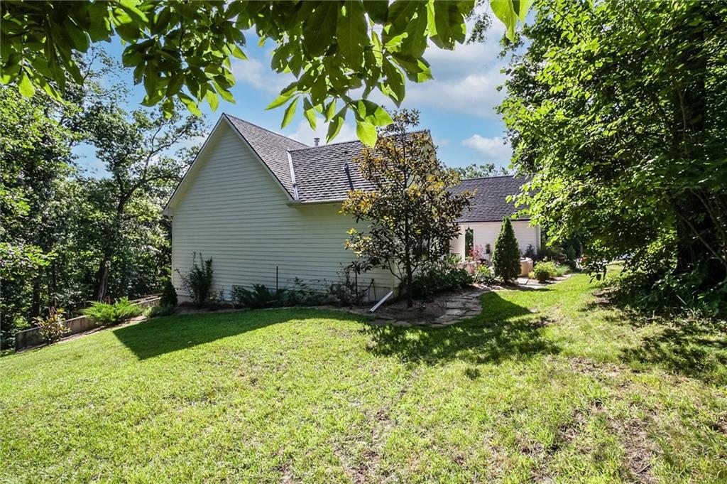 17296 Chase Lane Property Photo 4