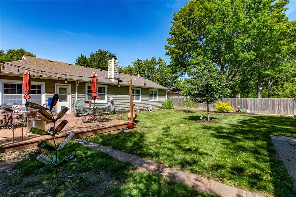 3817 Stetson Drive Property Photo 4