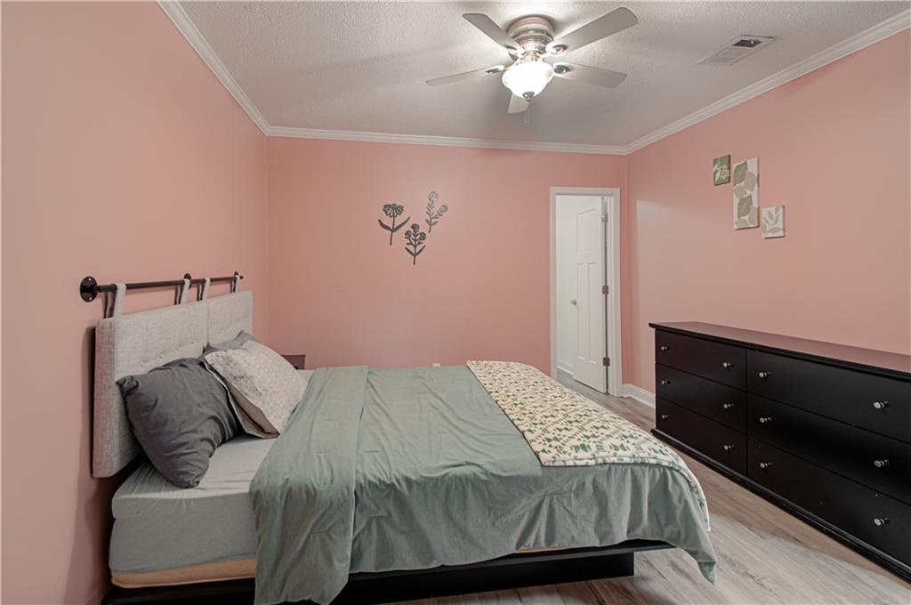10119 E Lexington Avenue Property Photo 12