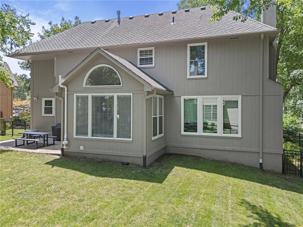 5316 W 139th Terrace Property Photo 54