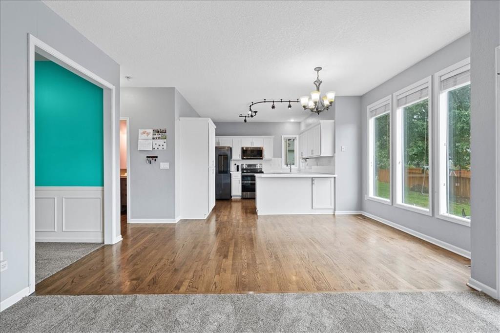 12717 Eby Street Property Photo 8