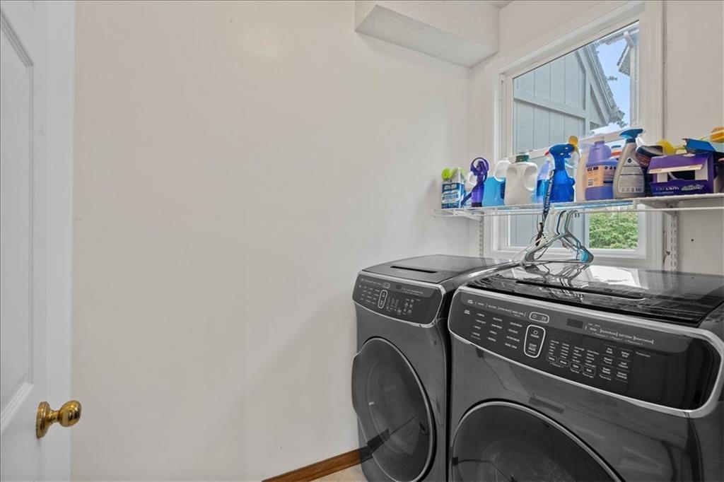 12717 Eby Street Property Photo 13