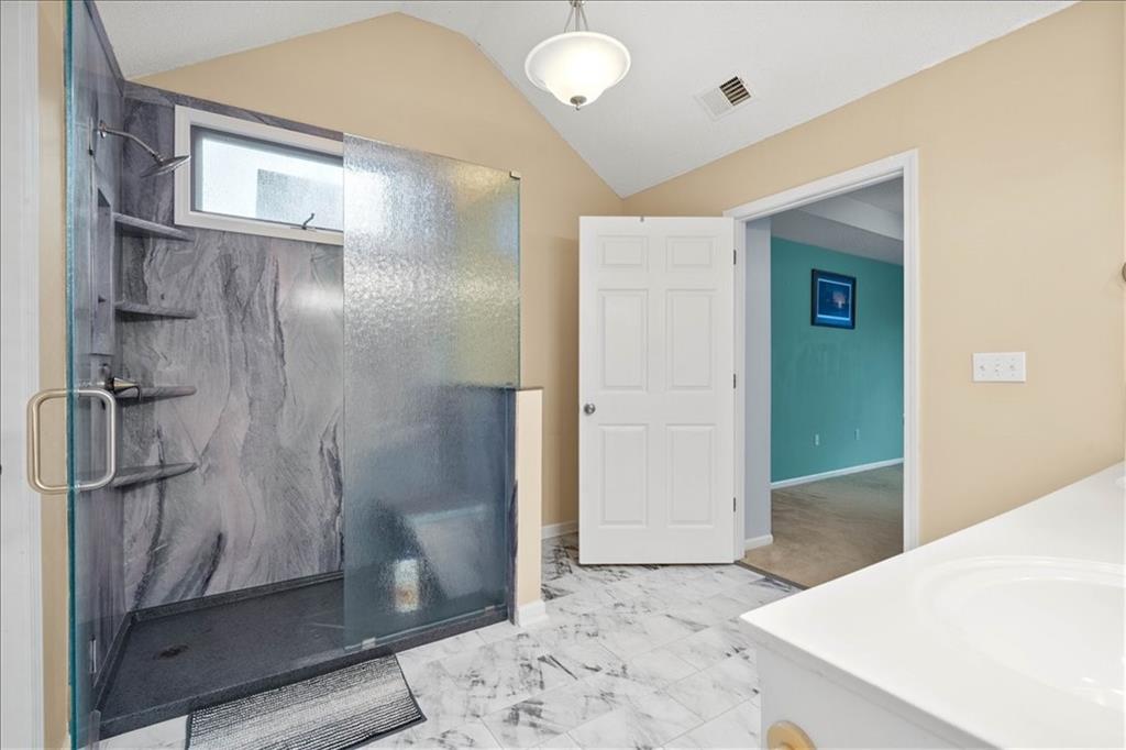 12717 Eby Street Property Photo 21