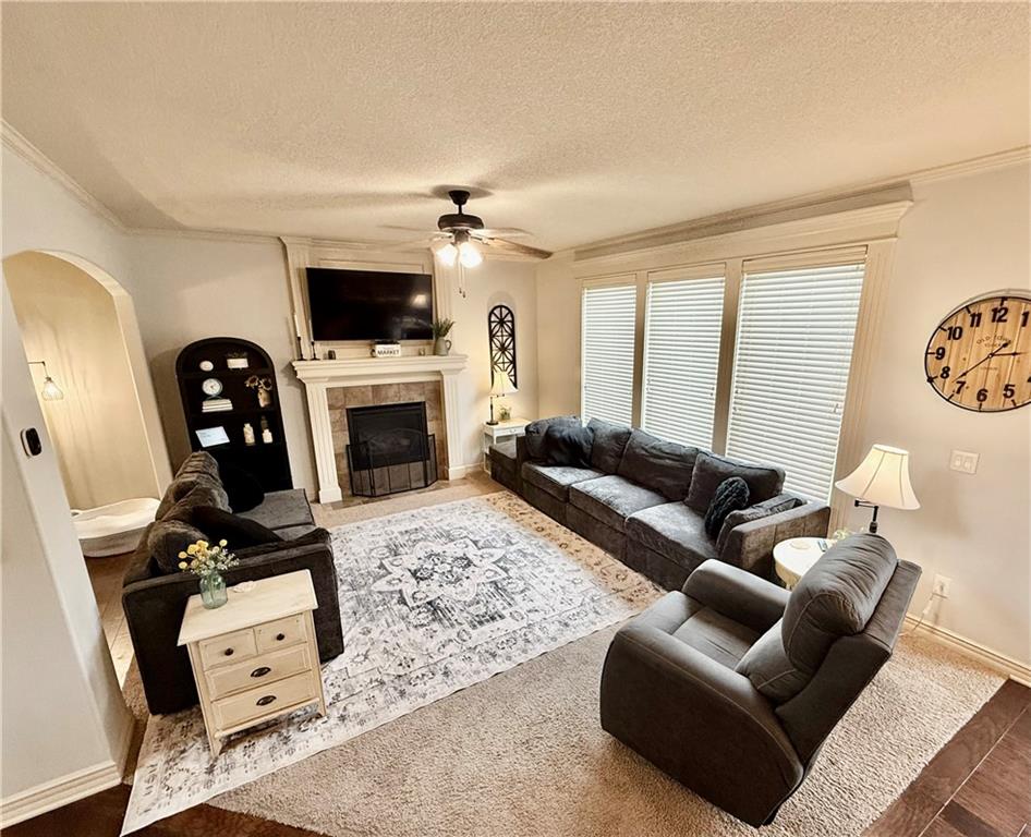 409 Sw Webster Drive Property Photo 9