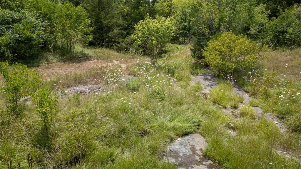 N Highway Property Photo 7