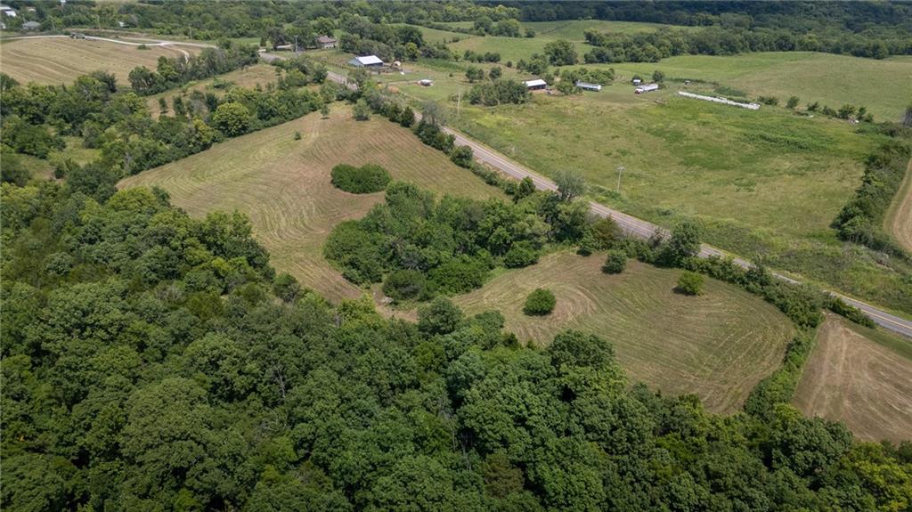 N Highway Property Photo 10