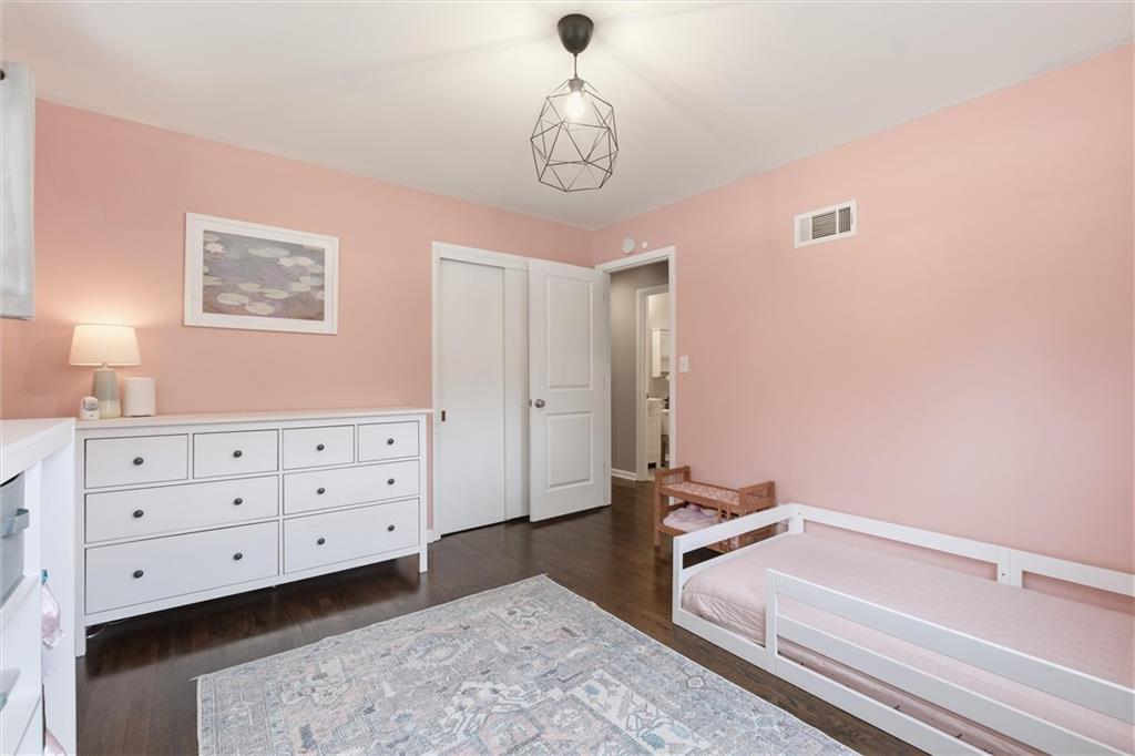 8025 Maple Street Property Photo 25