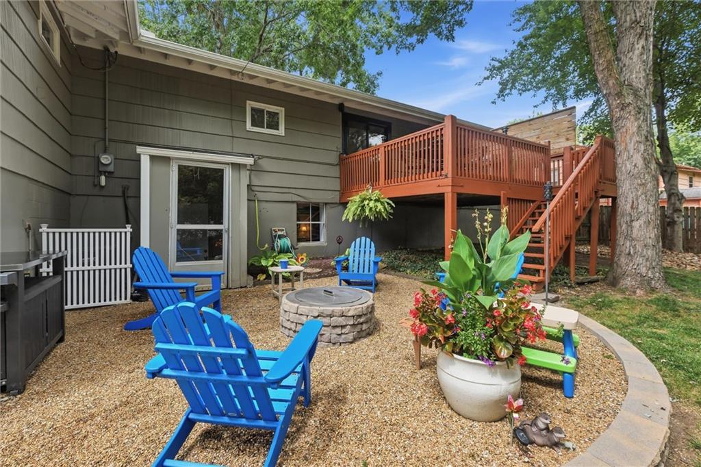 8025 Maple Street Property Photo 38