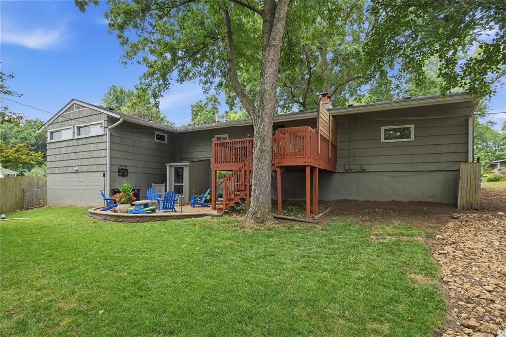 8025 Maple Street Property Photo 39