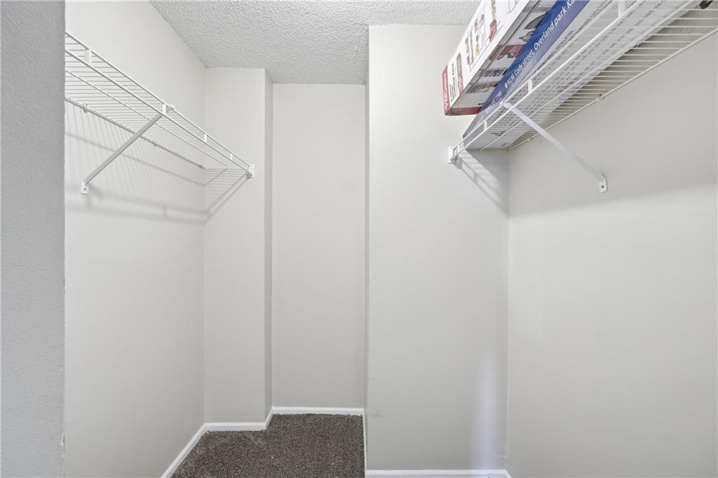 8139 Holmes Road Property Photo 13