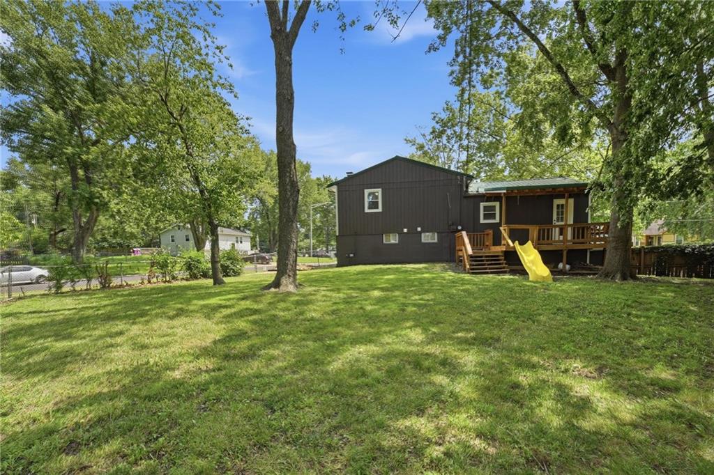 1010 E Langsford Road Property Photo 29