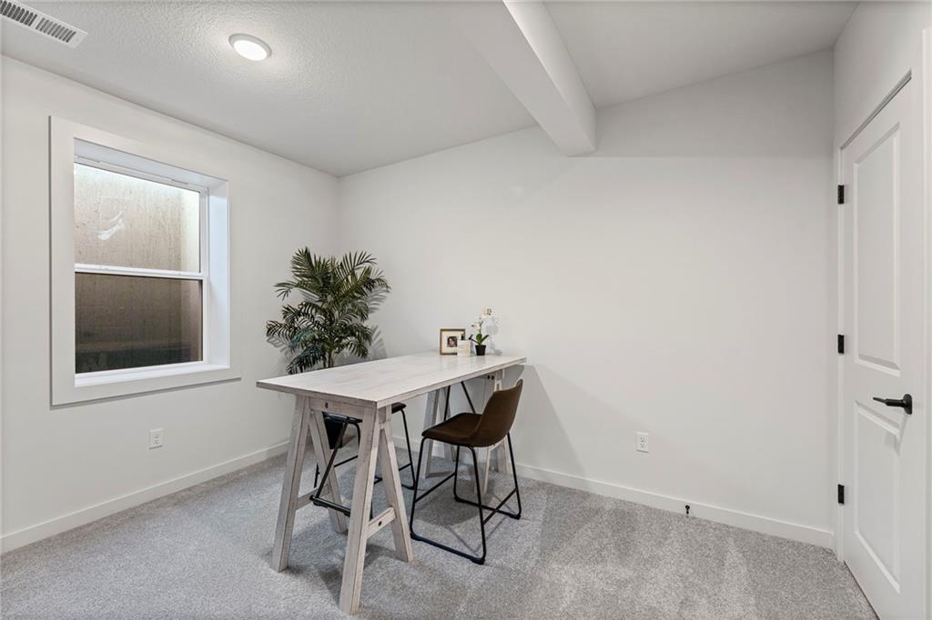 12201 S Emerald Street Property Photo 38