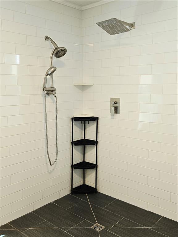 9536 Manor Road Property Photo 17