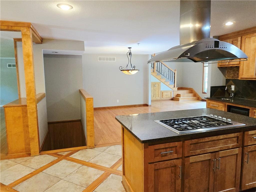 9536 Manor Road Property Photo 26