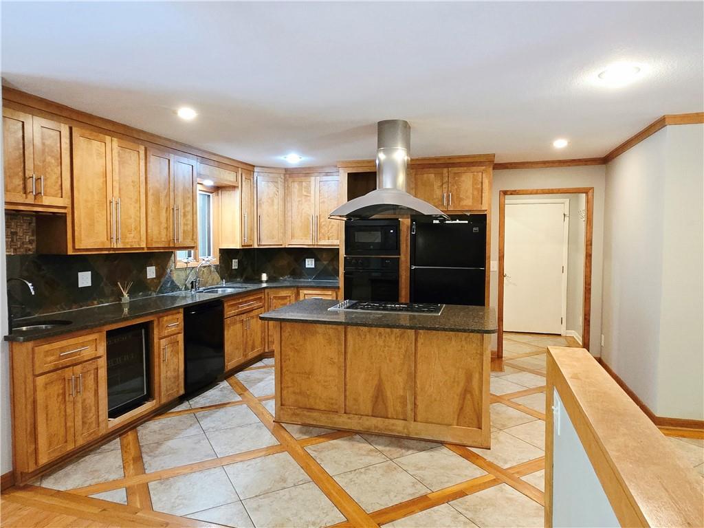 9536 Manor Road Property Photo 27