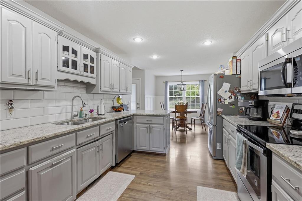 1915 Goetz Boulevard Property Photo 17