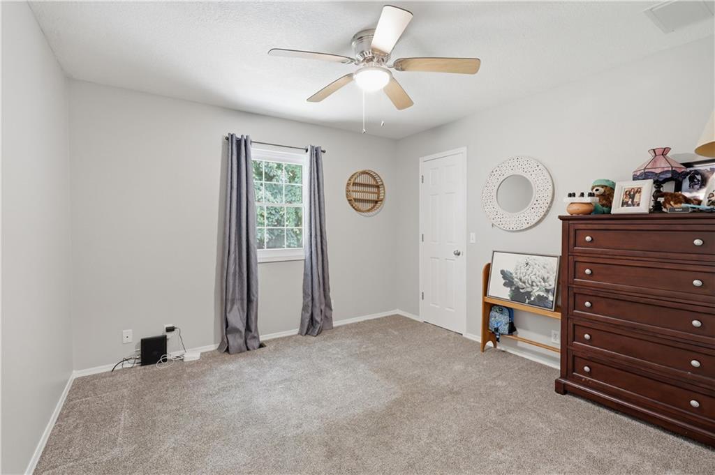 1915 Goetz Boulevard Property Photo 37