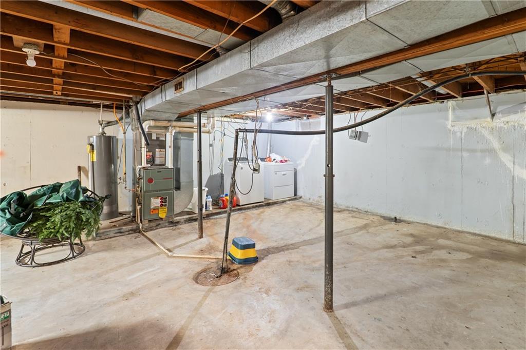 2315 E 16th Street Property Photo 29