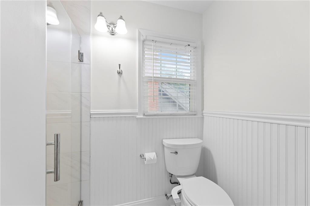 9527 Cedar Street Property Photo 17