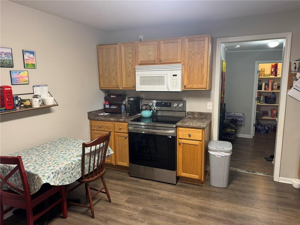 1007 A & B S Lexington Street Property Photo 12