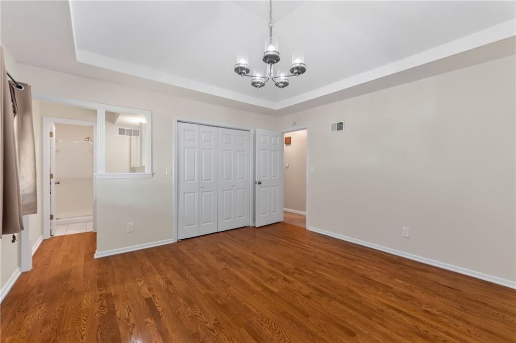 7401 N Strathbury Avenue Property Photo 16