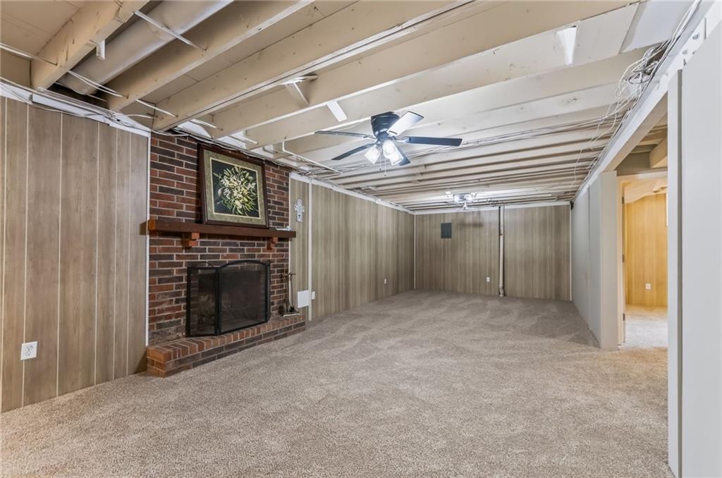 7401 N Strathbury Avenue Property Photo 26