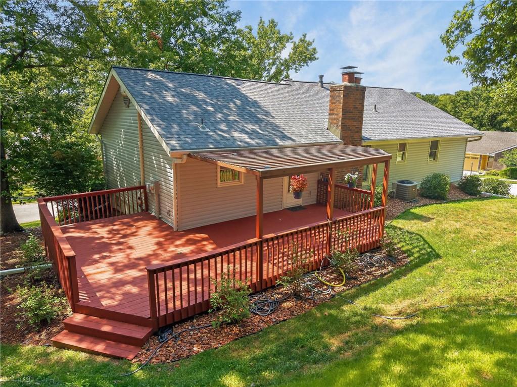 7401 N Strathbury Avenue Property Photo 34