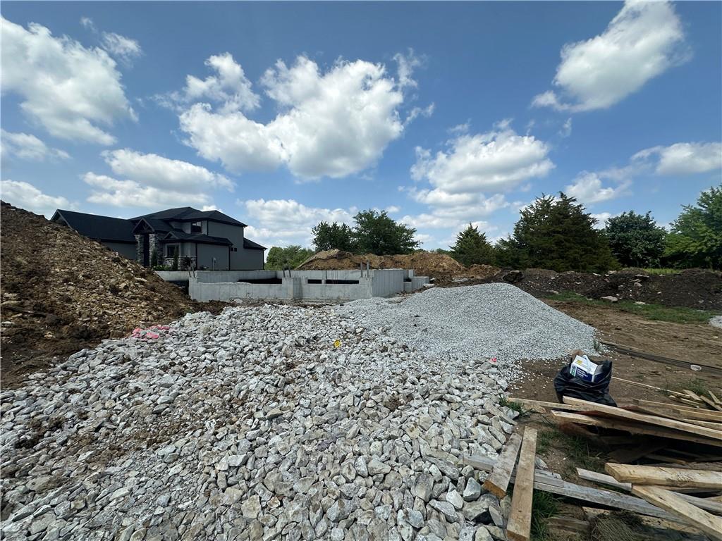 11804 W 181st Street Property Photo 6