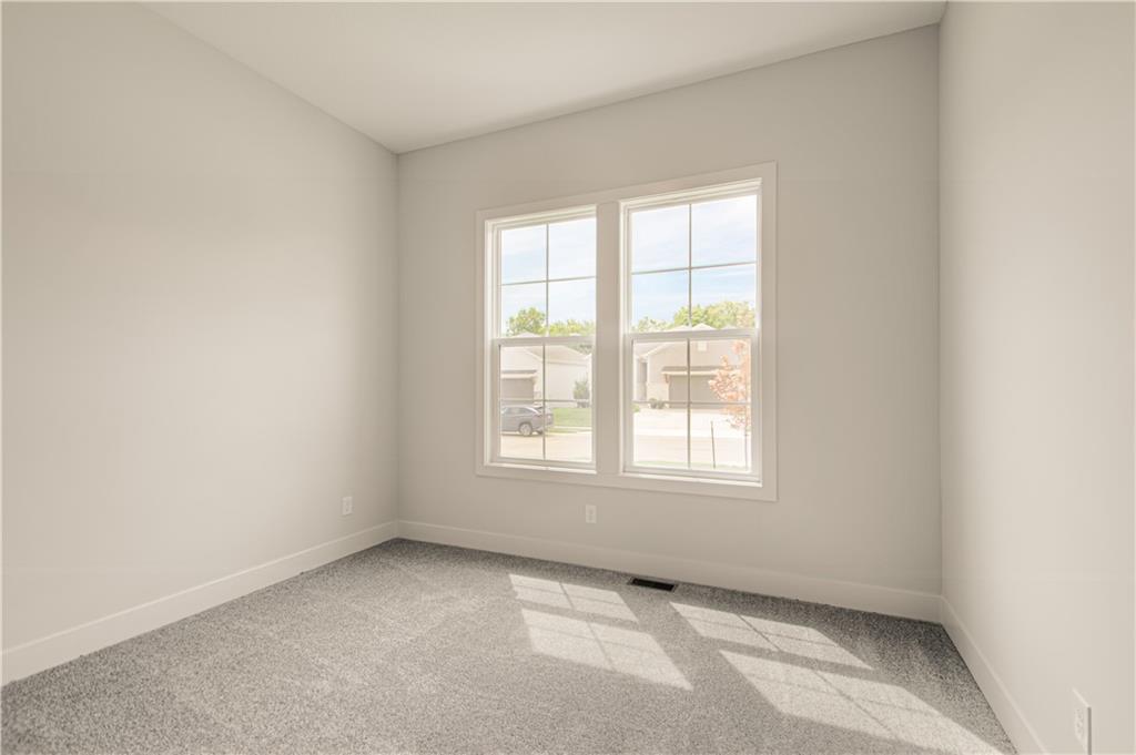 1152 Sw Whitby Drive Property Photo 26