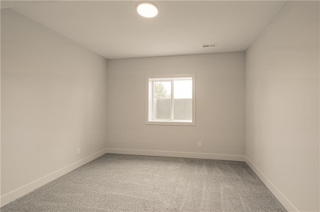 1152 Sw Whitby Drive Property Photo 35