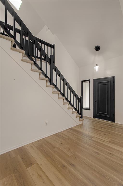 5624 N Gladstone Place Property Photo 2