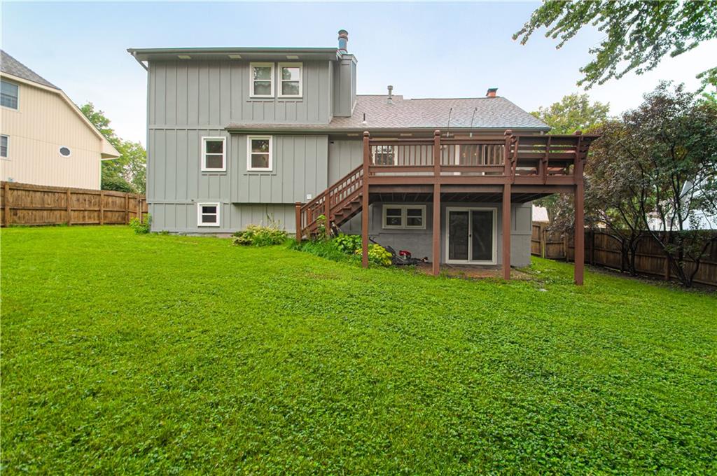 5624 N Gladstone Place Property Photo 31