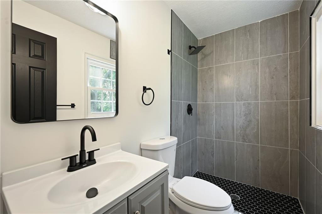 8263 Barnett Avenue Property Photo 13