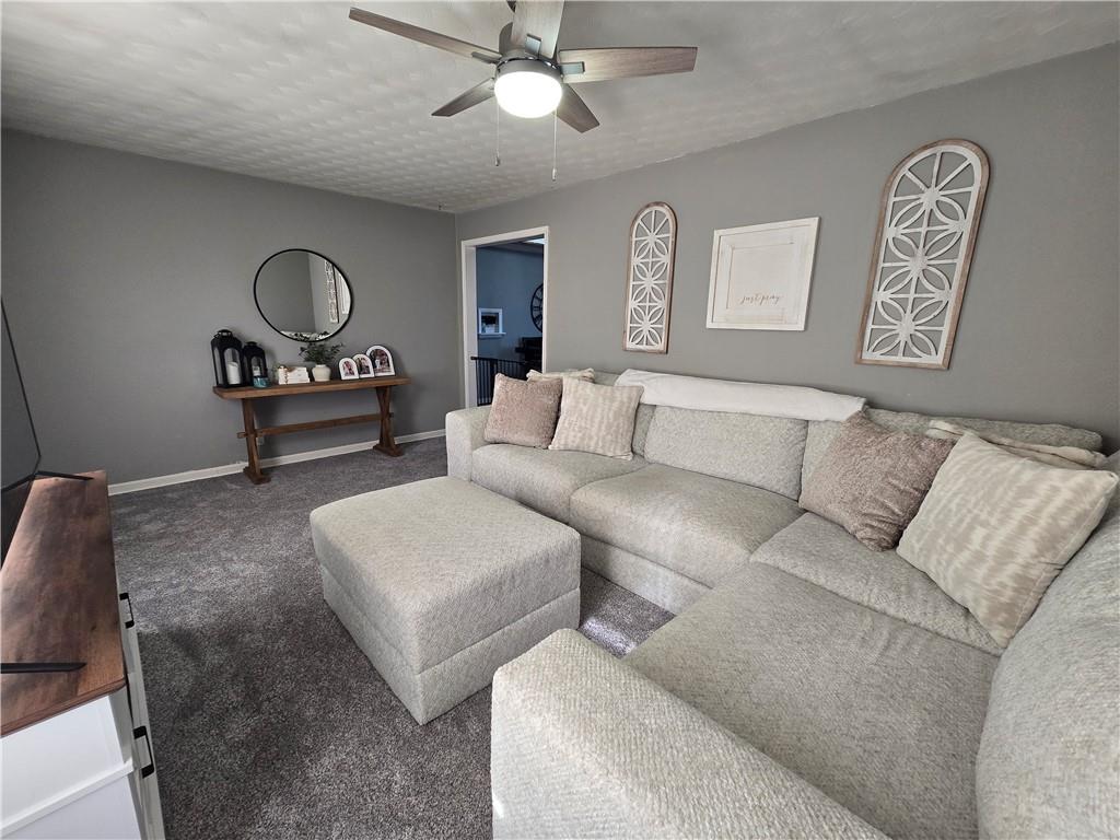 607 May Street Property Photo 5