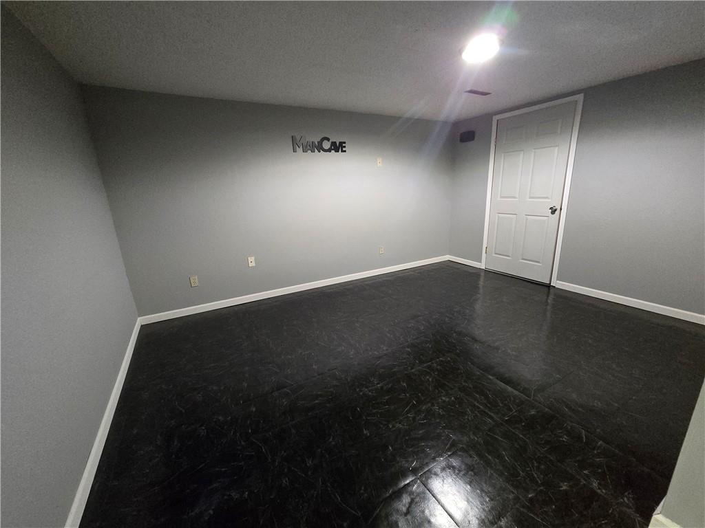 607 May Street Property Photo 28