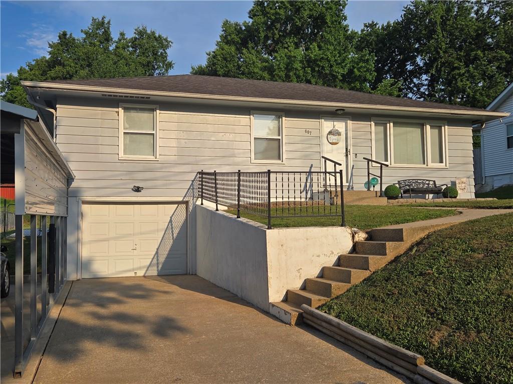 607 May Street Property Photo 43