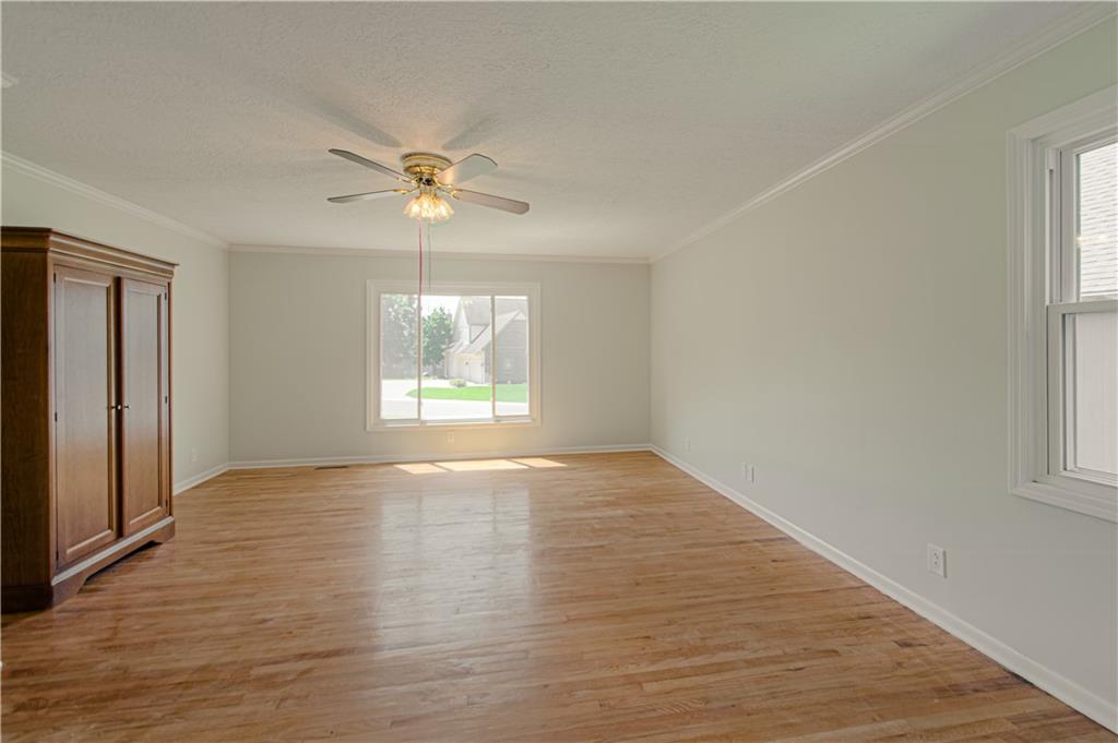 2452 Nw Valley View Drive Property Photo 17