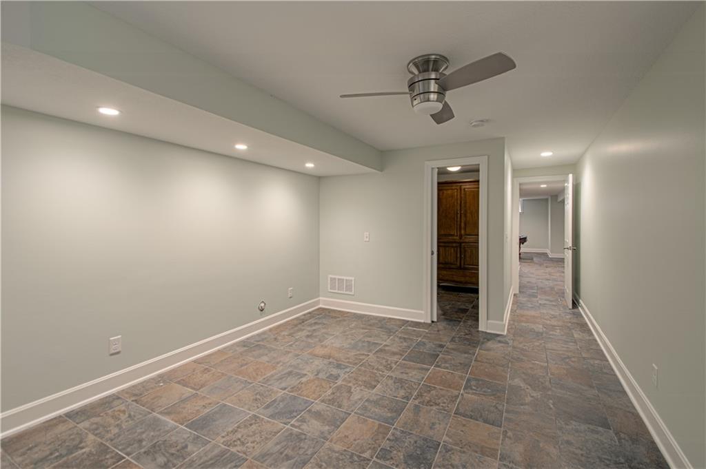 2452 Nw Valley View Drive Property Photo 34