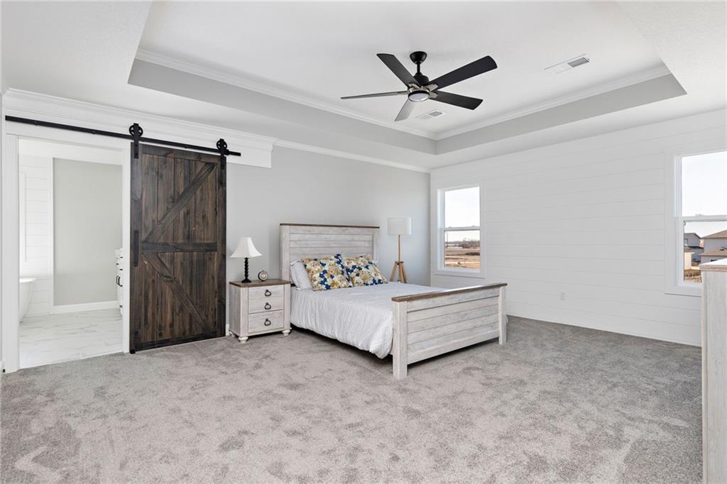 17446 W 169th Place Property Photo 34