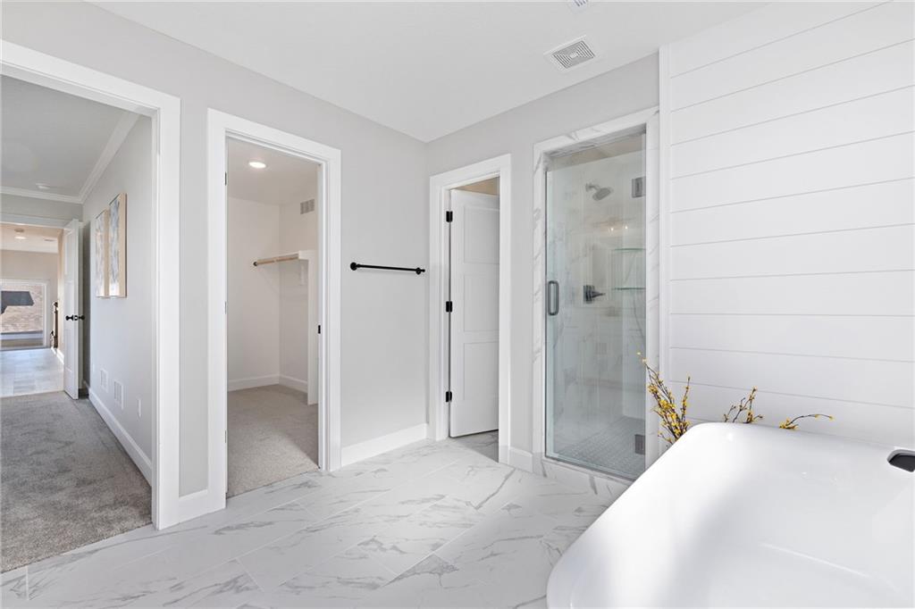 17446 W 169th Place Property Photo 39