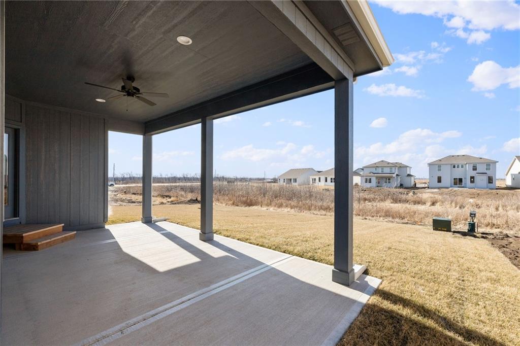 17446 W 169th Place Property Photo 44