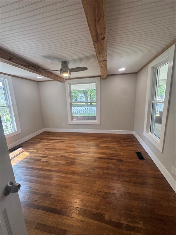 1612 N Elm Street Property Photo 7