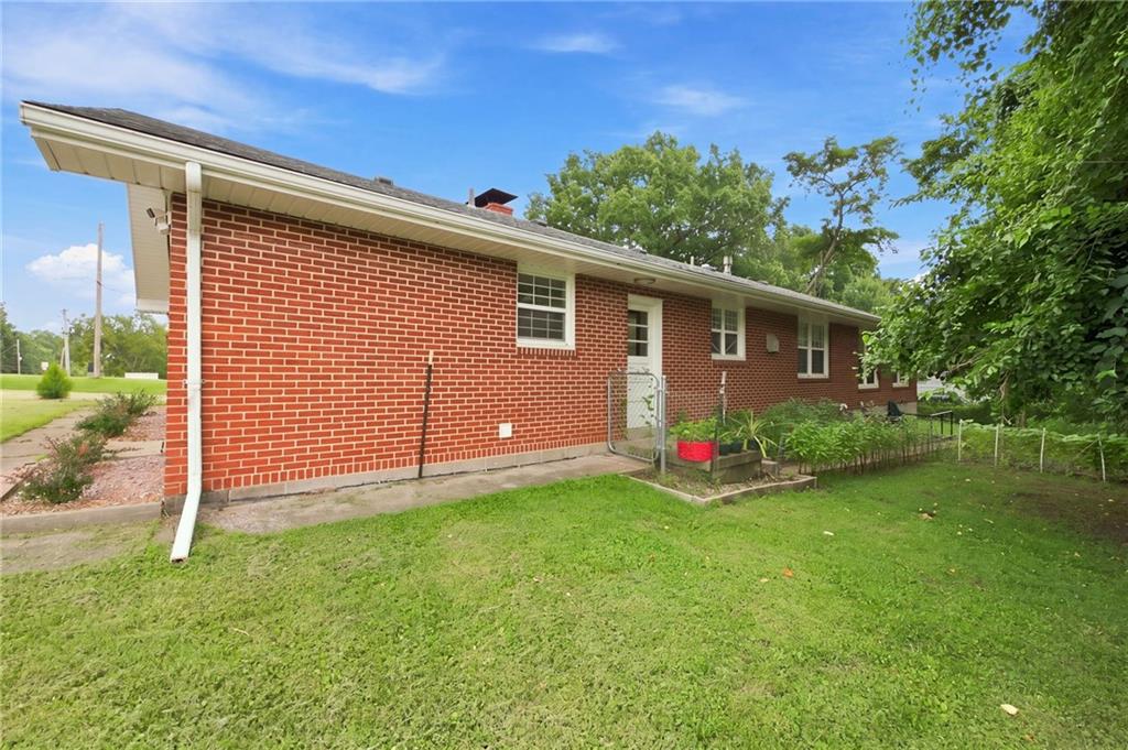 9209 E 87th Street Property Photo 28