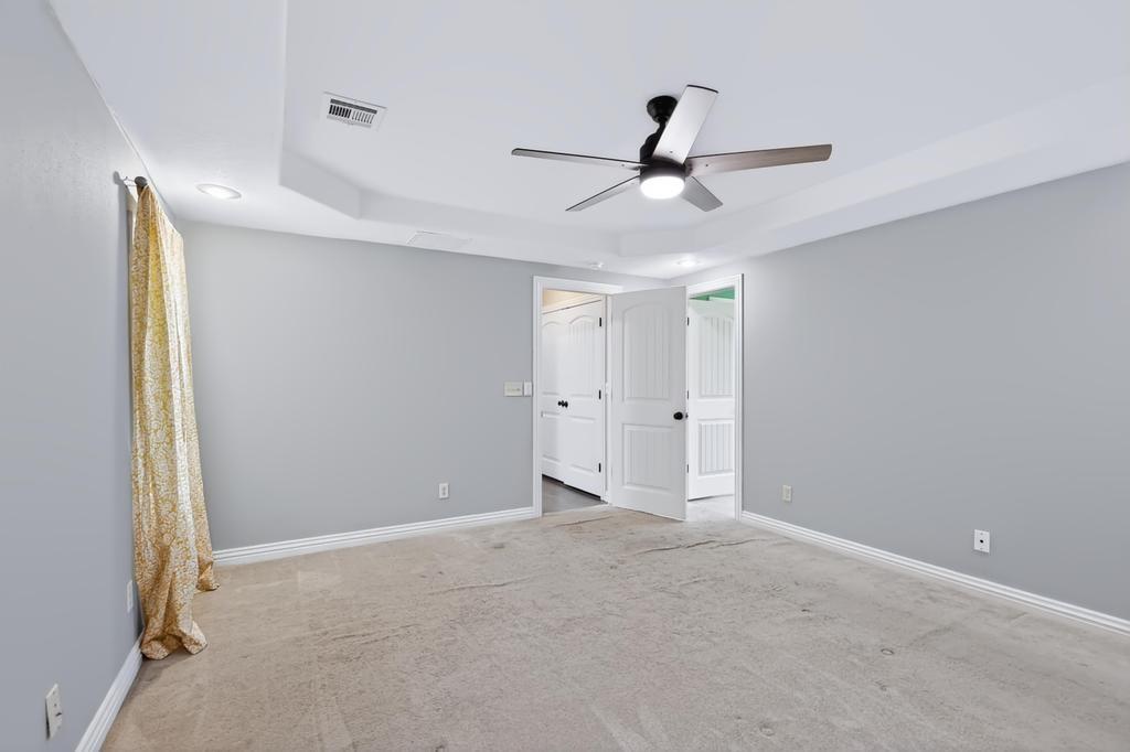 504 E 6th Street Property Photo 14