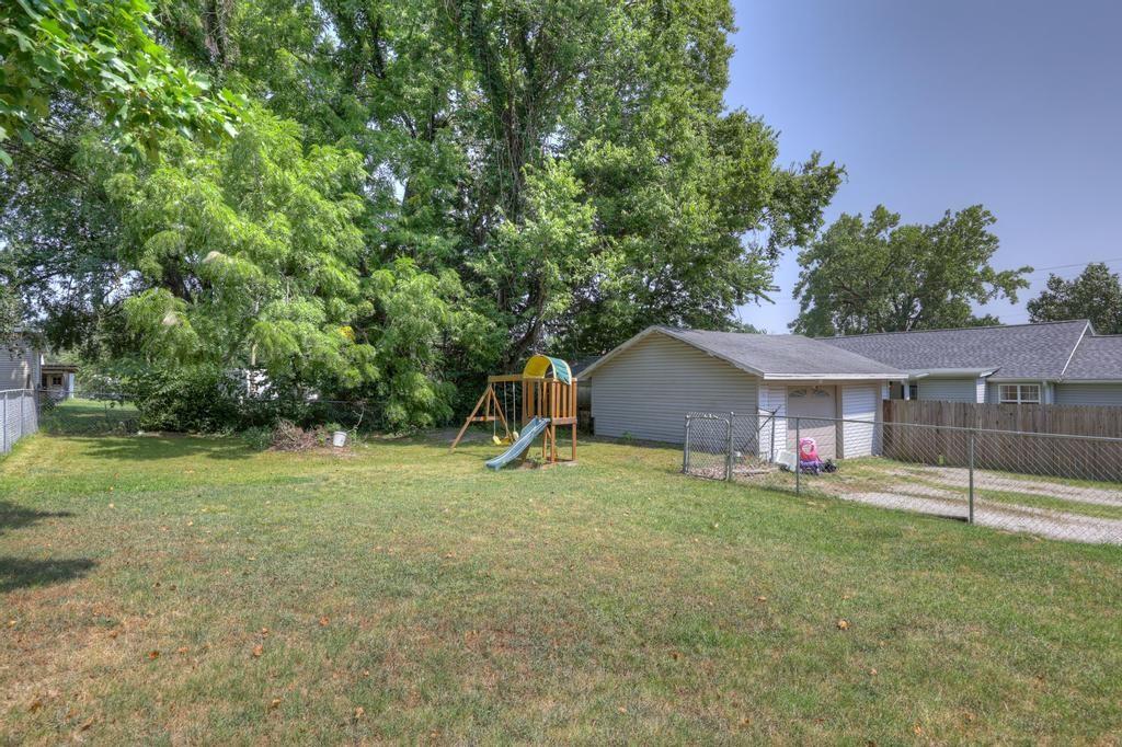 504 E 6th Street Property Photo 26
