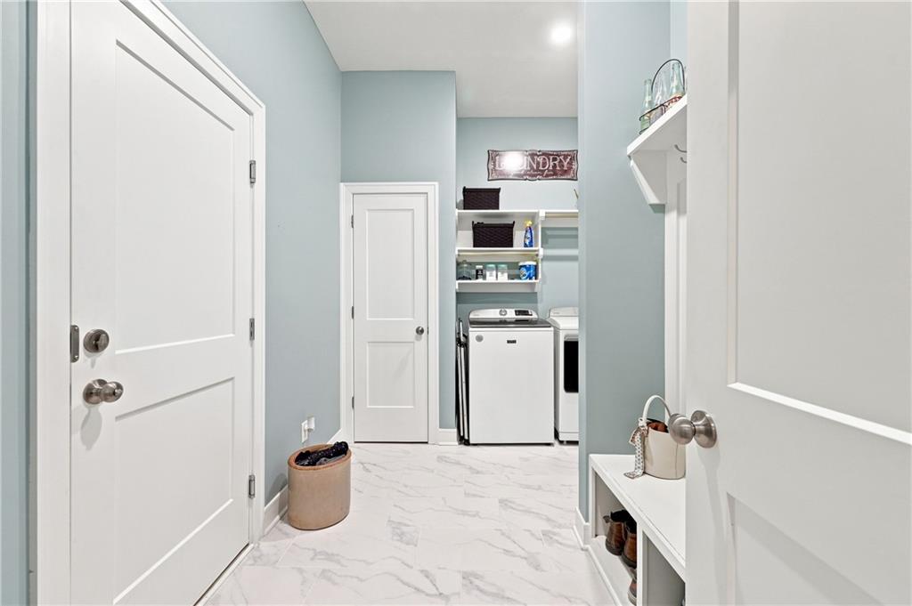 1122 Sw Cheshire Drive Property Photo 18