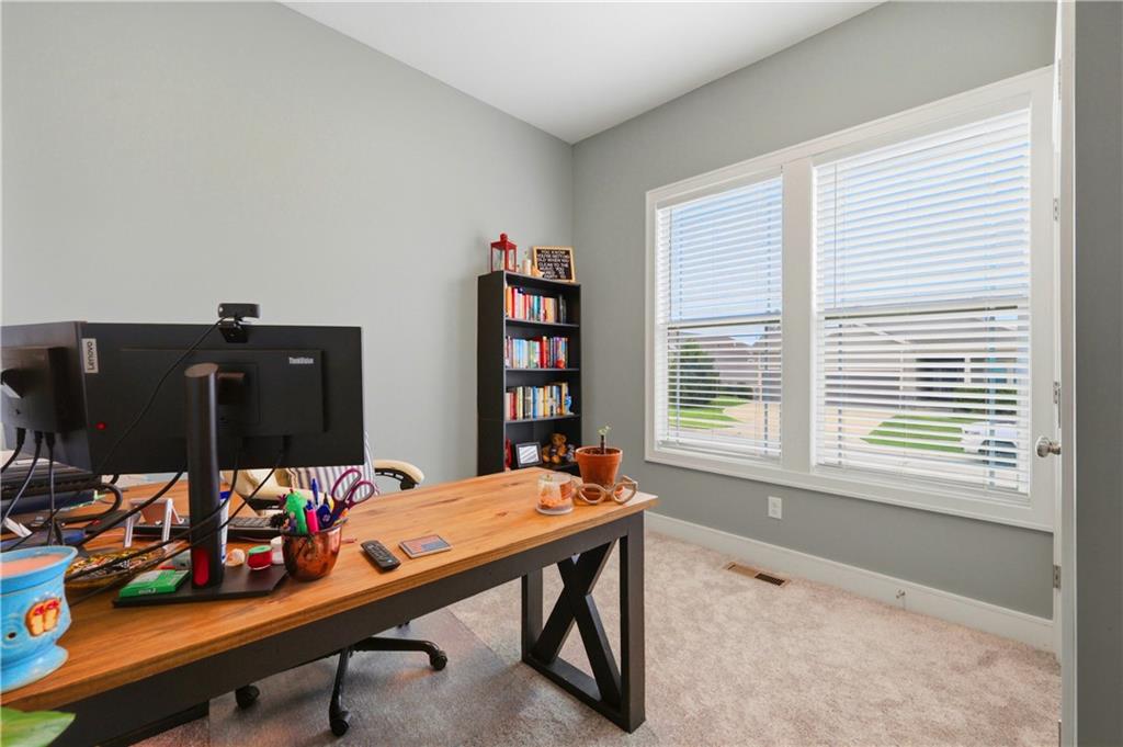 1122 Sw Cheshire Drive Property Photo 25