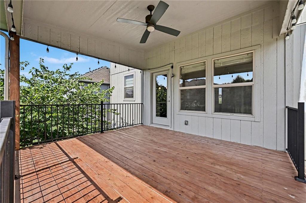 9543 N Kentucky Avenue Property Photo 45
