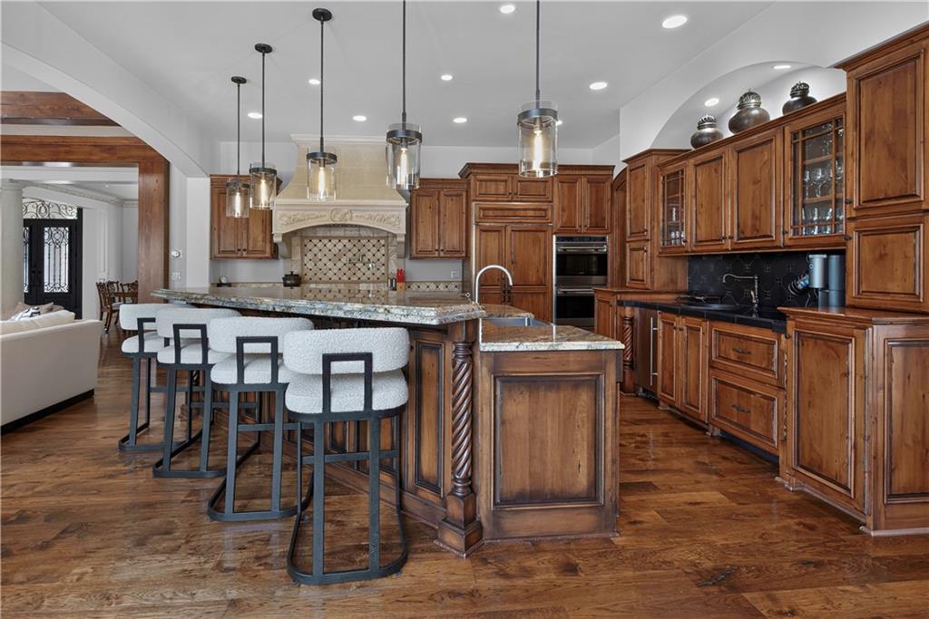 13908 Howe Drive Property Photo 22